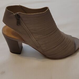 Fabianelli Made in Italy leather open toe heels size 39